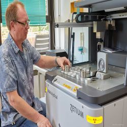 hs-0165A67654F-CA13-949E-B89F-B39B50152E68